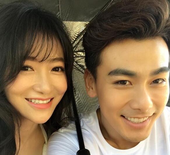 45歲陳紫函和小她九歲的老公