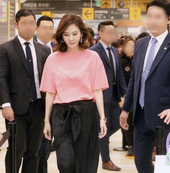 金南珠不光整容美商高，衣品也很好