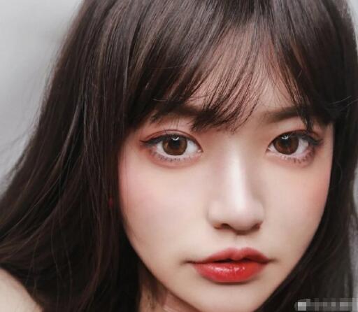 玻尿酸豐唇果圖