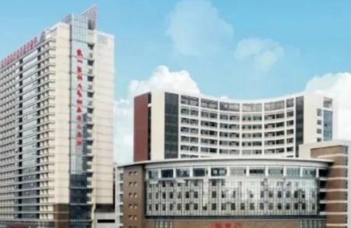 廣醫(yī)二院做牙貼面多少錢？單顆報(bào)價(jià)和整體預(yù)算提前看懂